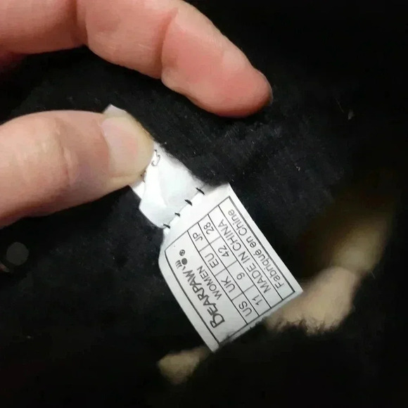 Bearpaw Kerri suede fuzzy wool skeepskin hiking boot neverwet Size 11 Black - Picture 6 of 10